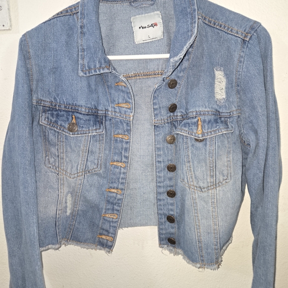 Blue Denim Jean Jacket - Picture 1 of 4
